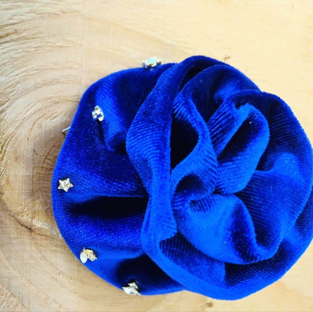 Free People Rosette Stud Earring Pack of 5 earrings